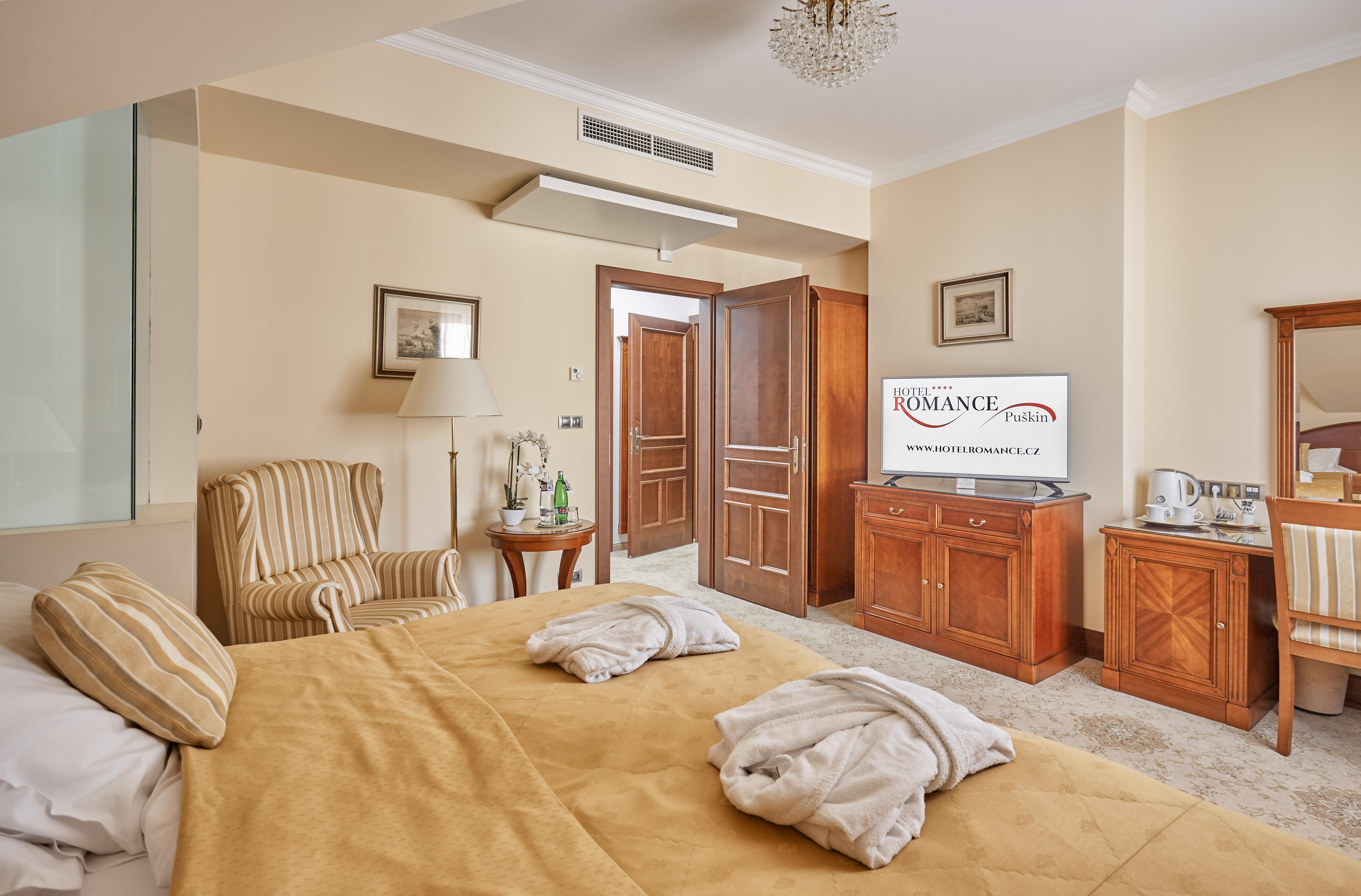 Hotel Romance Karlovy Vary Ngoại thất bức ảnh