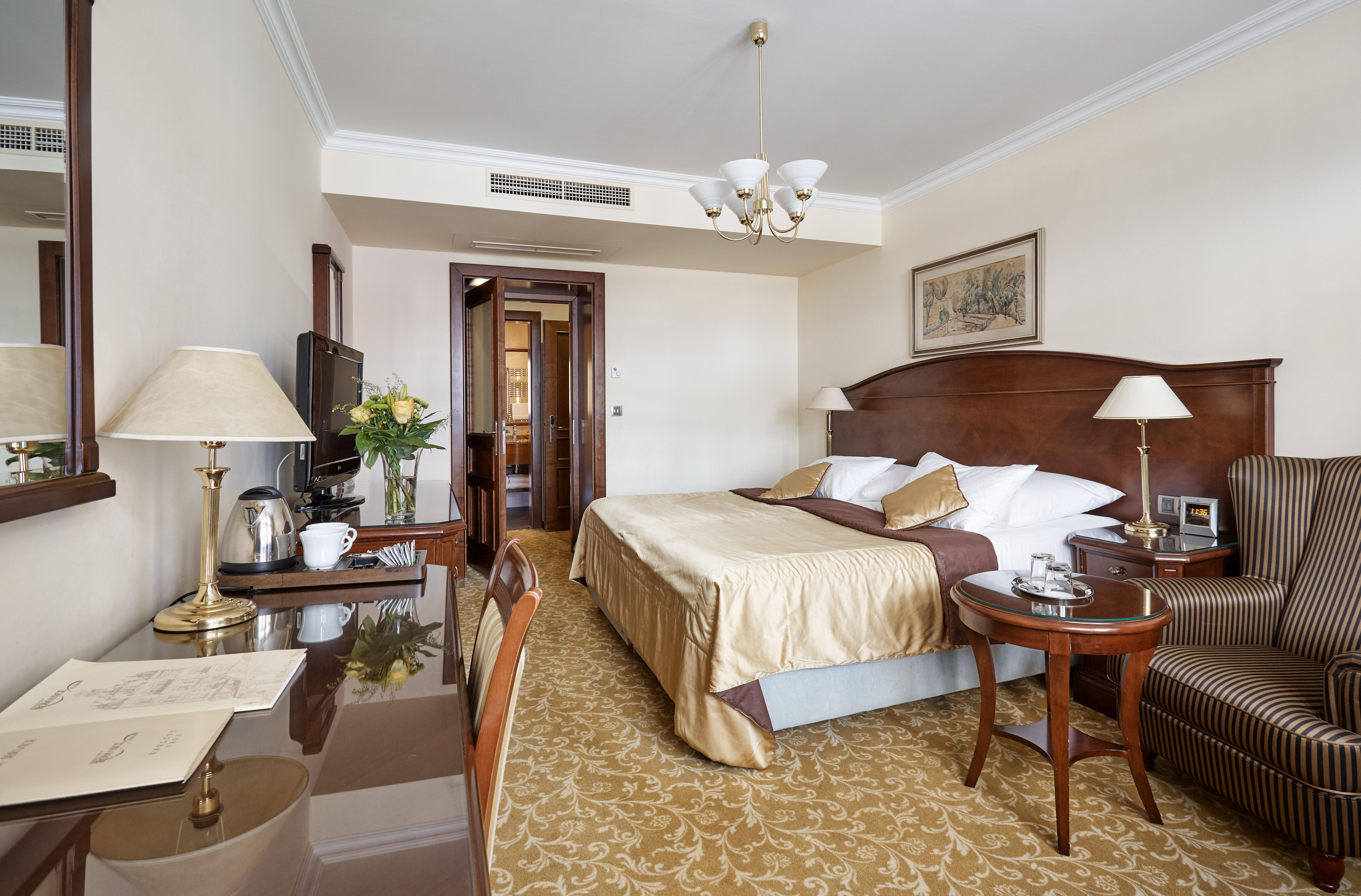 Hotel Romance Karlovy Vary Ngoại thất bức ảnh