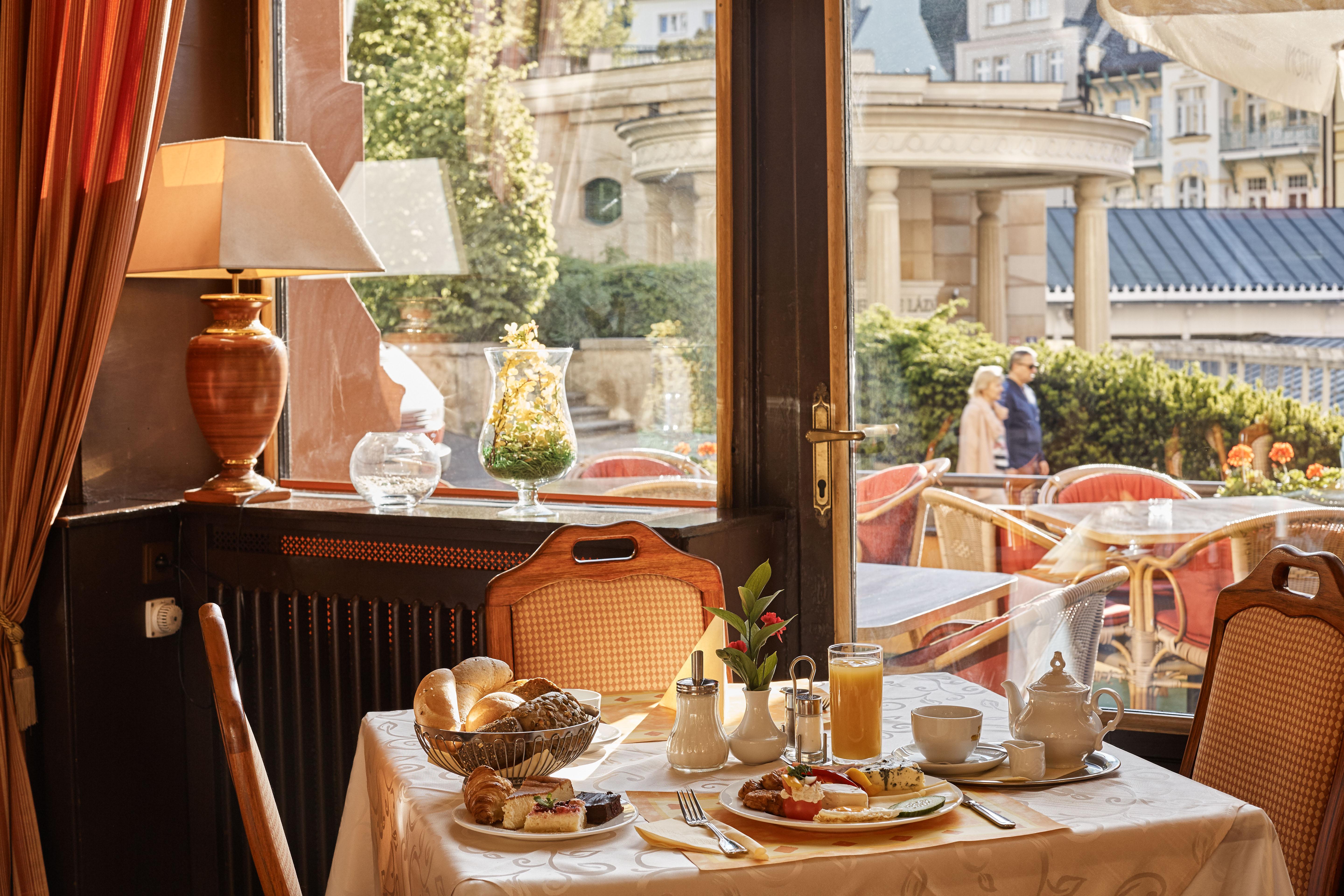 Hotel Romance Karlovy Vary Ngoại thất bức ảnh