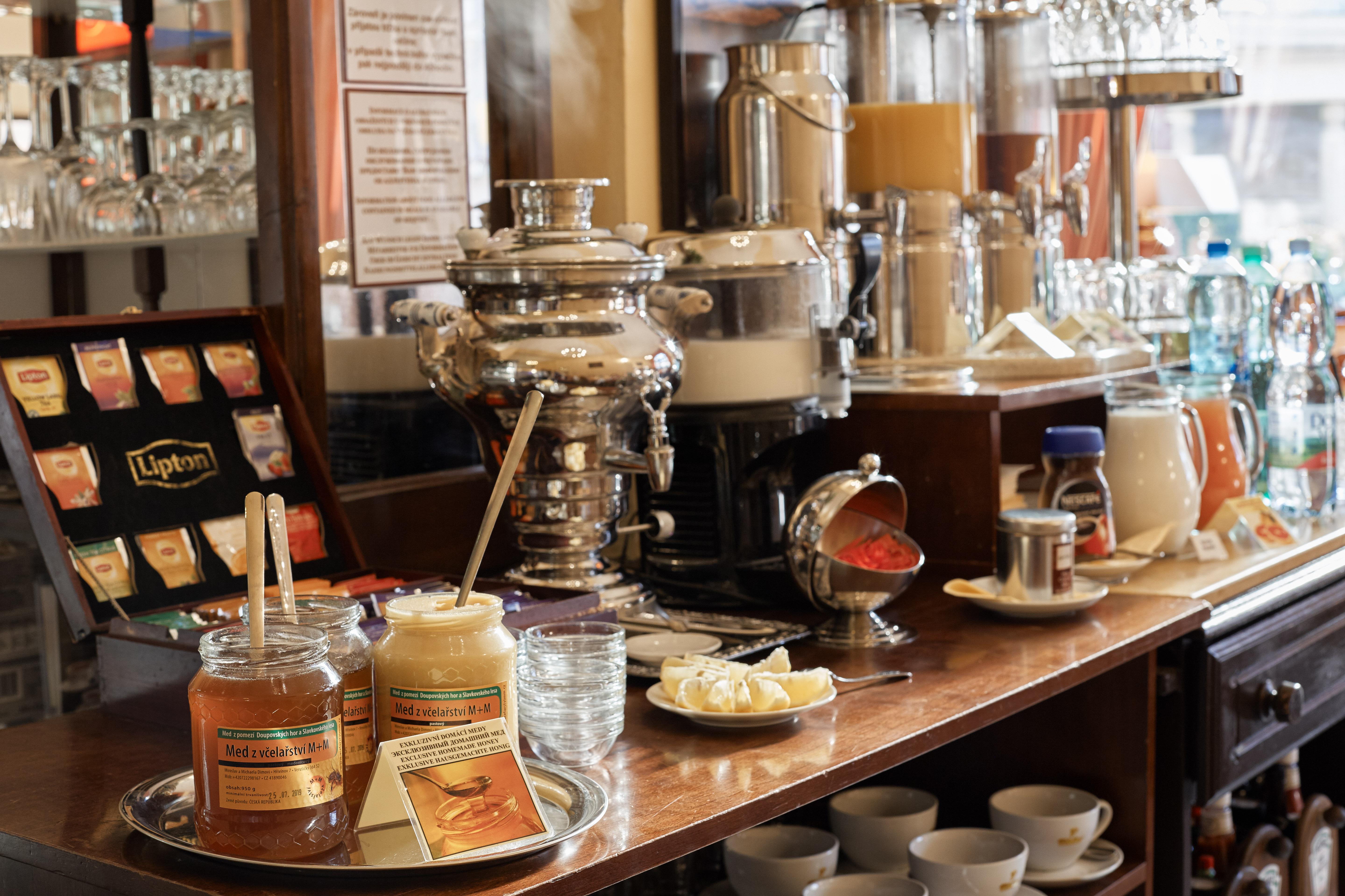 Hotel Romance Karlovy Vary Ngoại thất bức ảnh